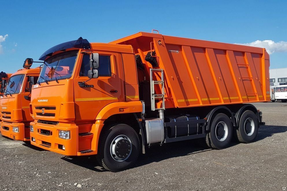 Самосвал КамАЗ 6520-20 в аренду